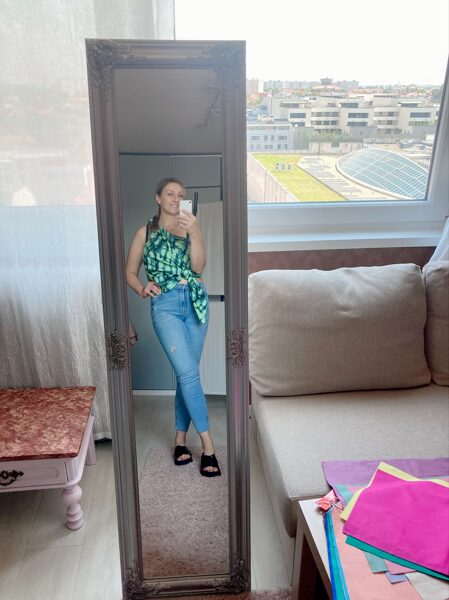 VÁSÁRLÁS SEGÍTÉSE (RUHA ÉS KIEGÉSZÍTŐK)  - PERSONAL SHOPPING (2 óra)